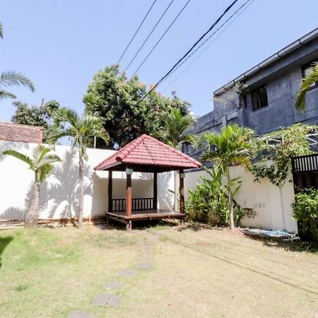 Palmyra Hostel Malang Kültér fotó