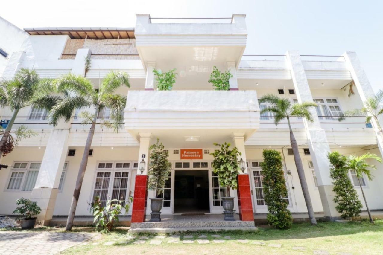 Palmyra Hostel Malang Kültér fotó