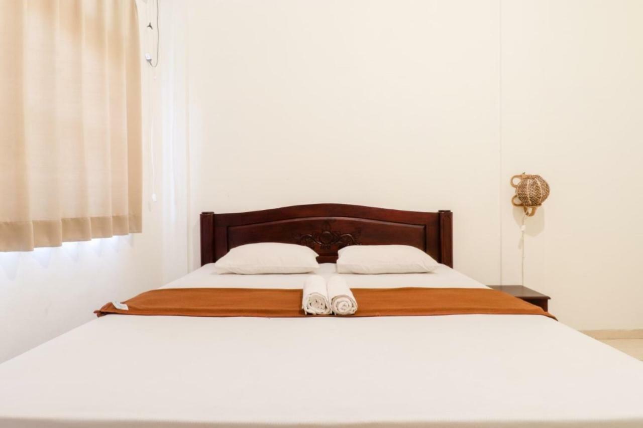 Palmyra Hostel Malang Kültér fotó
