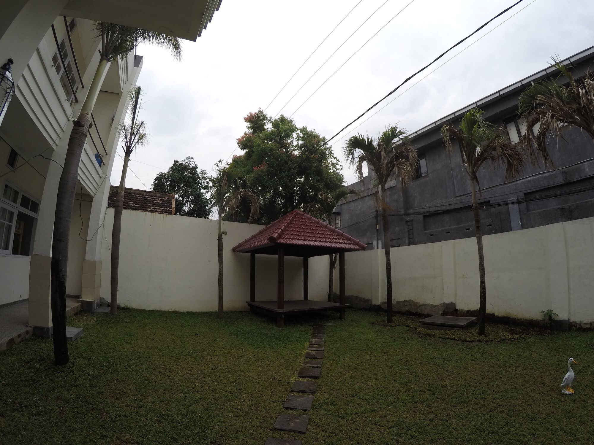 Palmyra Hostel Malang Kültér fotó
